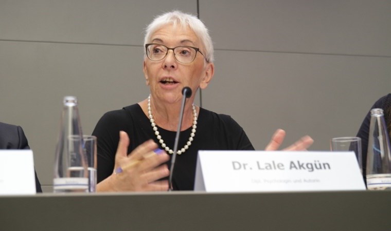 Dr. Lale Akgün